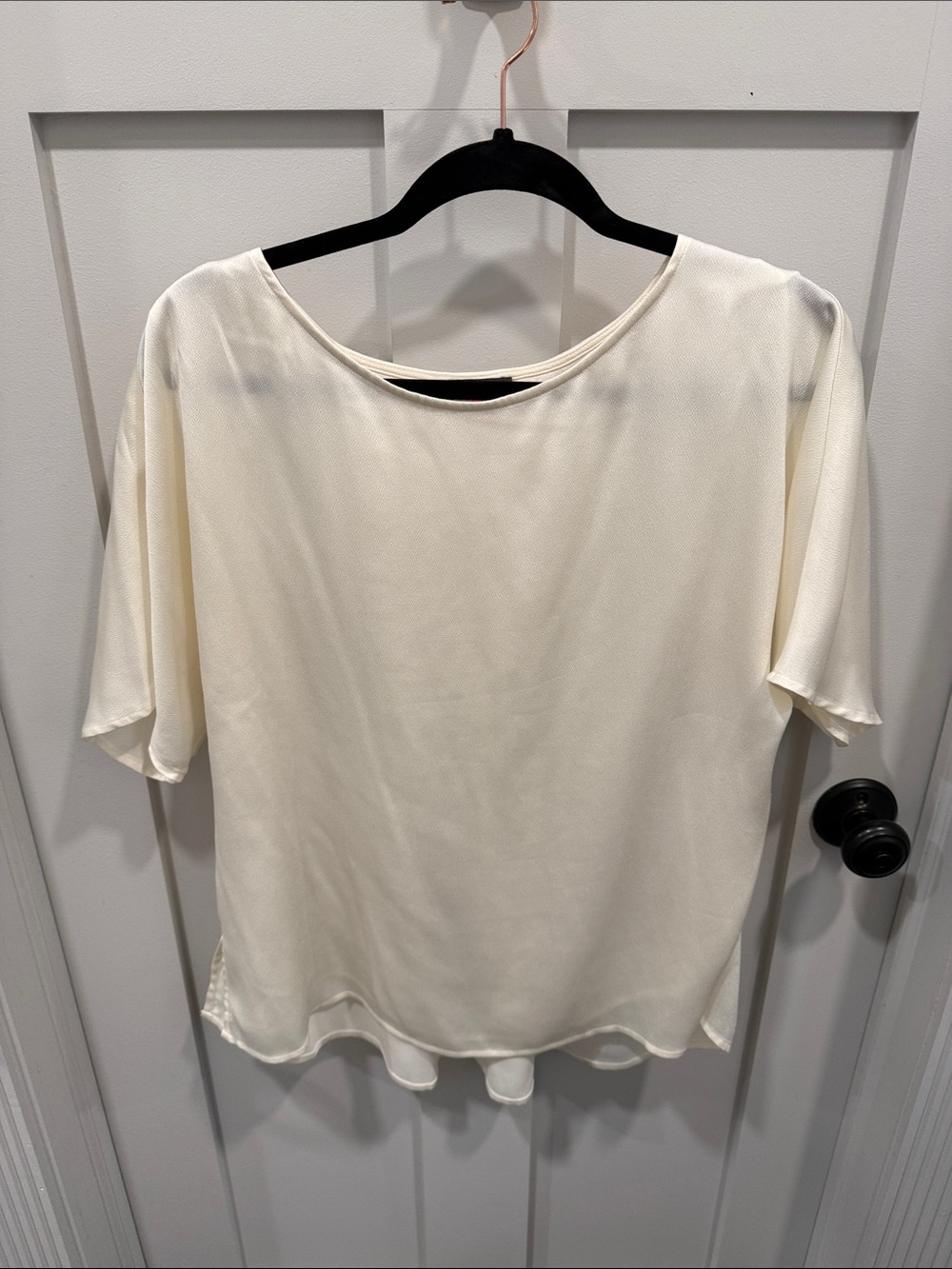 Vince Camuto Ivory Short-Sleeve Silk-Look Blouse